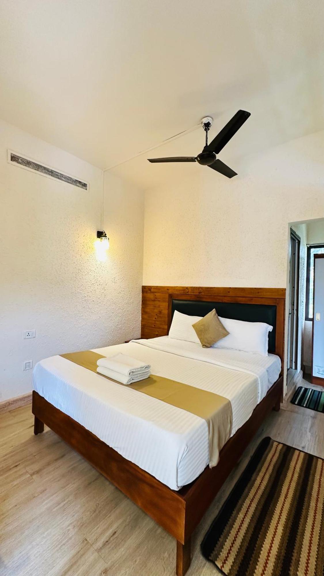 Wild Elephant Resort Kallar Vattiyar エクステリア 写真